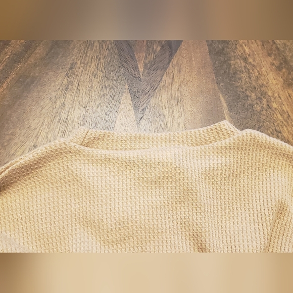 Tan Waffle Pattern Baby Romper with White Rainbow Design Size 12-18 Months - Picture 9 of 9